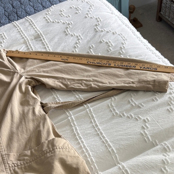 Old Navy Women's Tan Mid-Weight Trench Coat with Belt XL - Picture 16 of 16